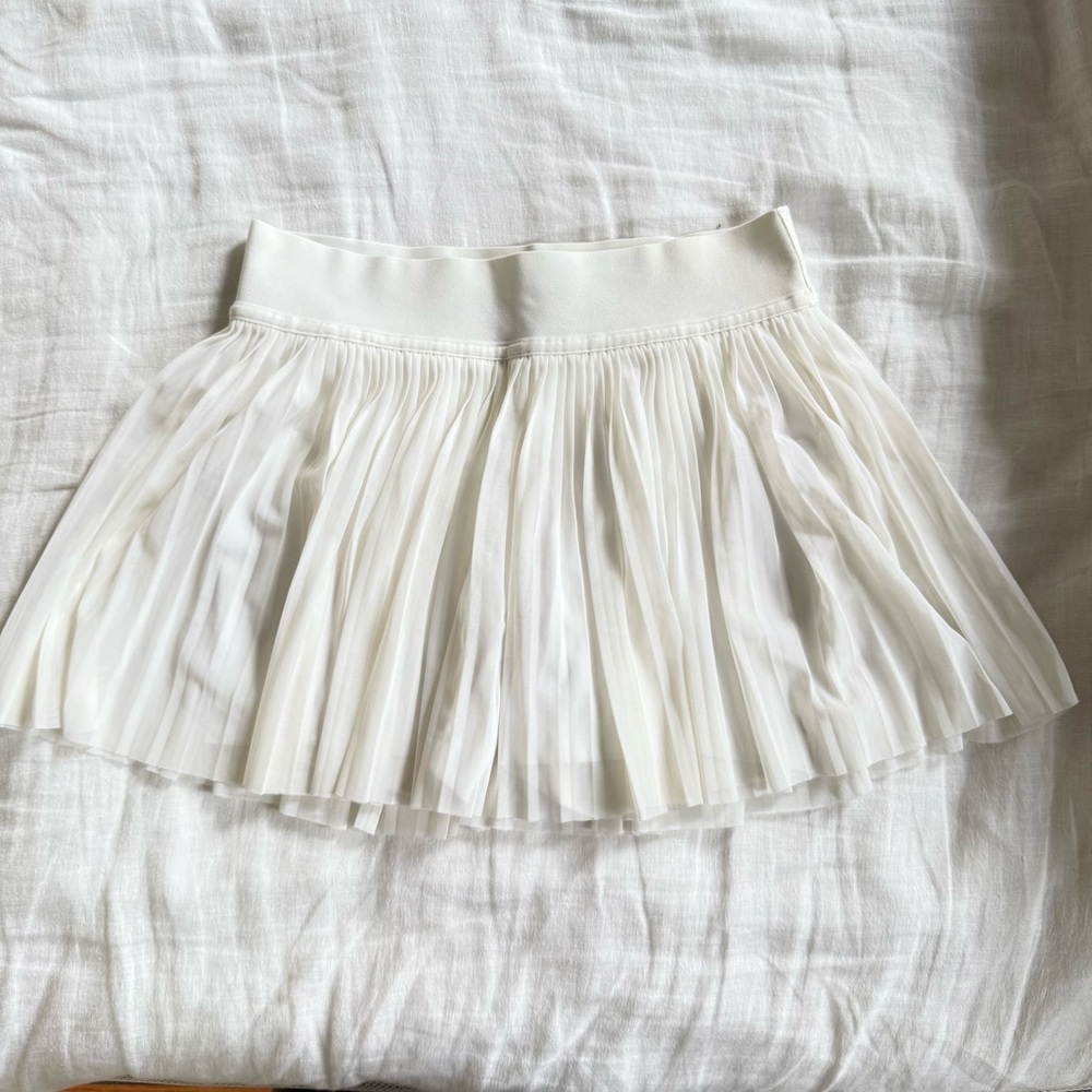 Lululemon White Pleated Tennis Skirt